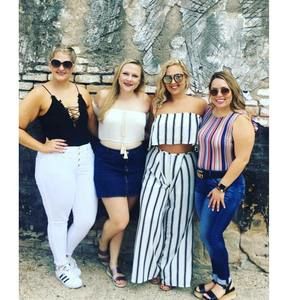 Meet your Posher, Taylor